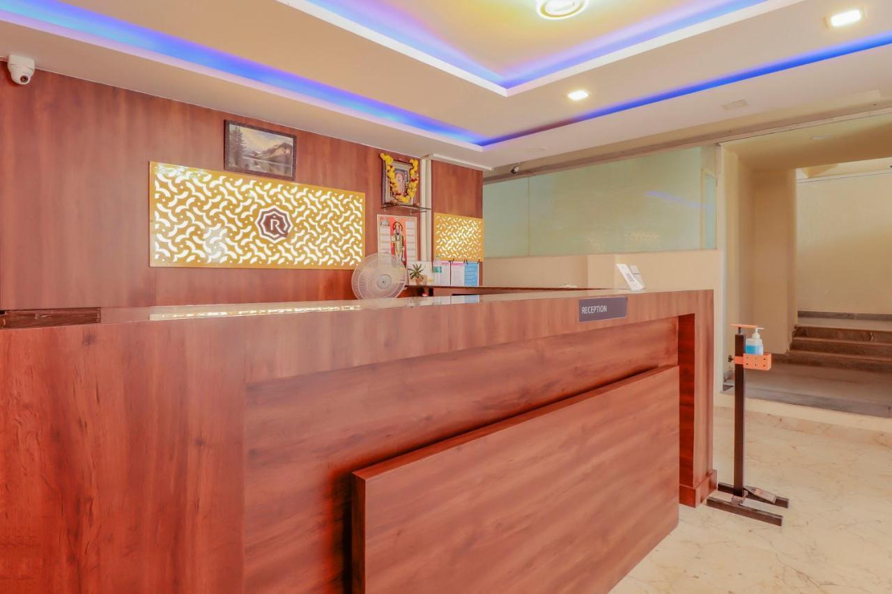 Oyo Flagship 80044 Royal Wood Deluxe Bangalore Exteriör bild